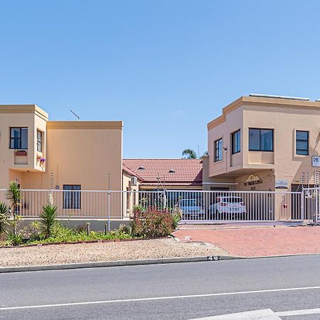 Guesthouse De Tijger Lodge Parow Luaran gambar