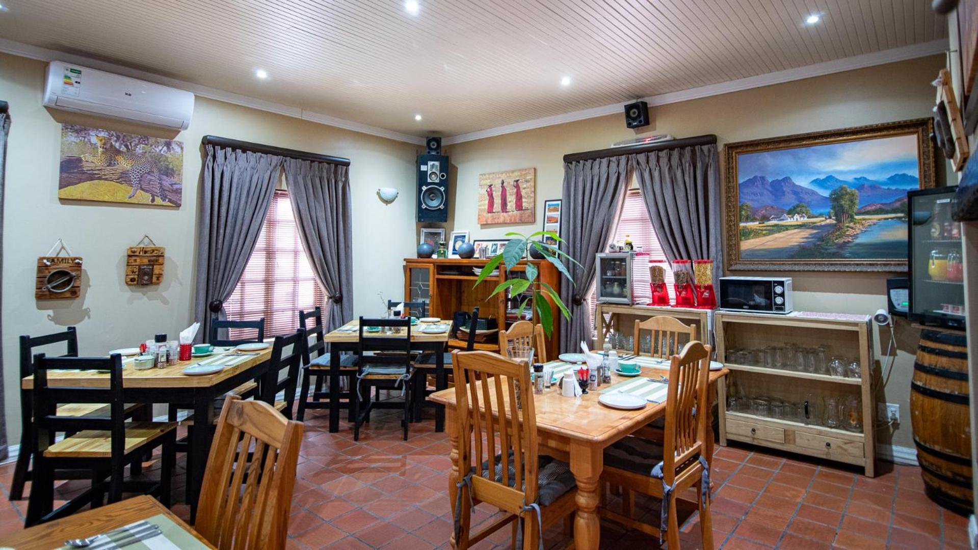 Guesthouse De Tijger Lodge Parow Luaran gambar