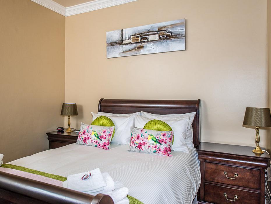 Guesthouse De Tijger Lodge Parow Luaran gambar